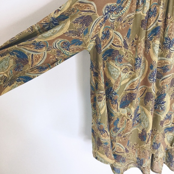 Free People Top flowy leaf pattern button down blouse - Picture 7 of 8